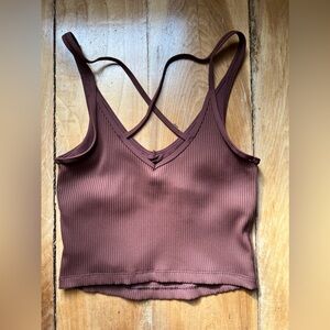Vuori | Rib Crop Tank | Mulberry